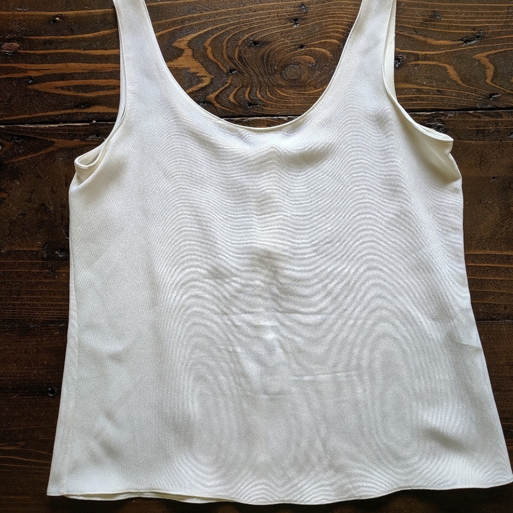Digna Yero | Vintage White Tank